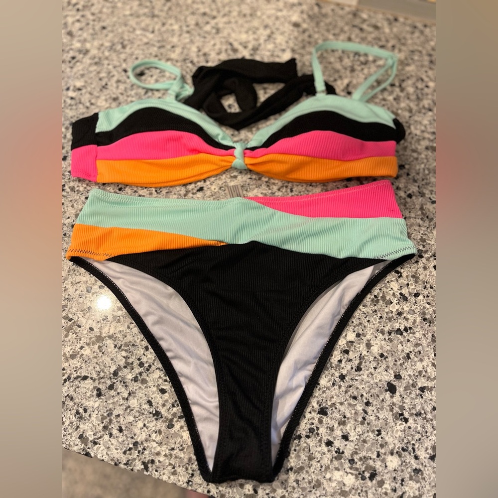 Cupshe Bikini